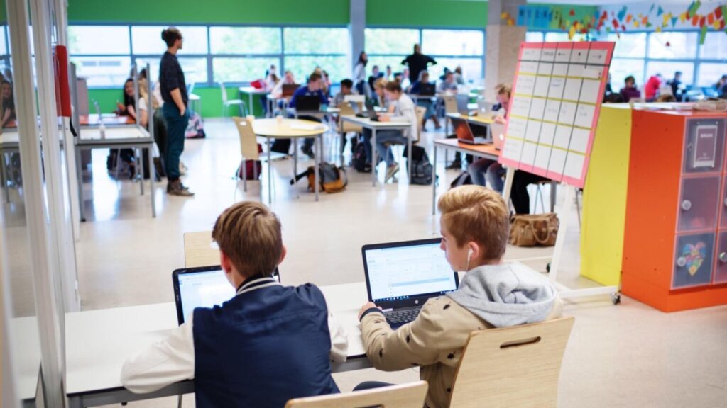 Poza Copii Olanda Clasa 1536x864