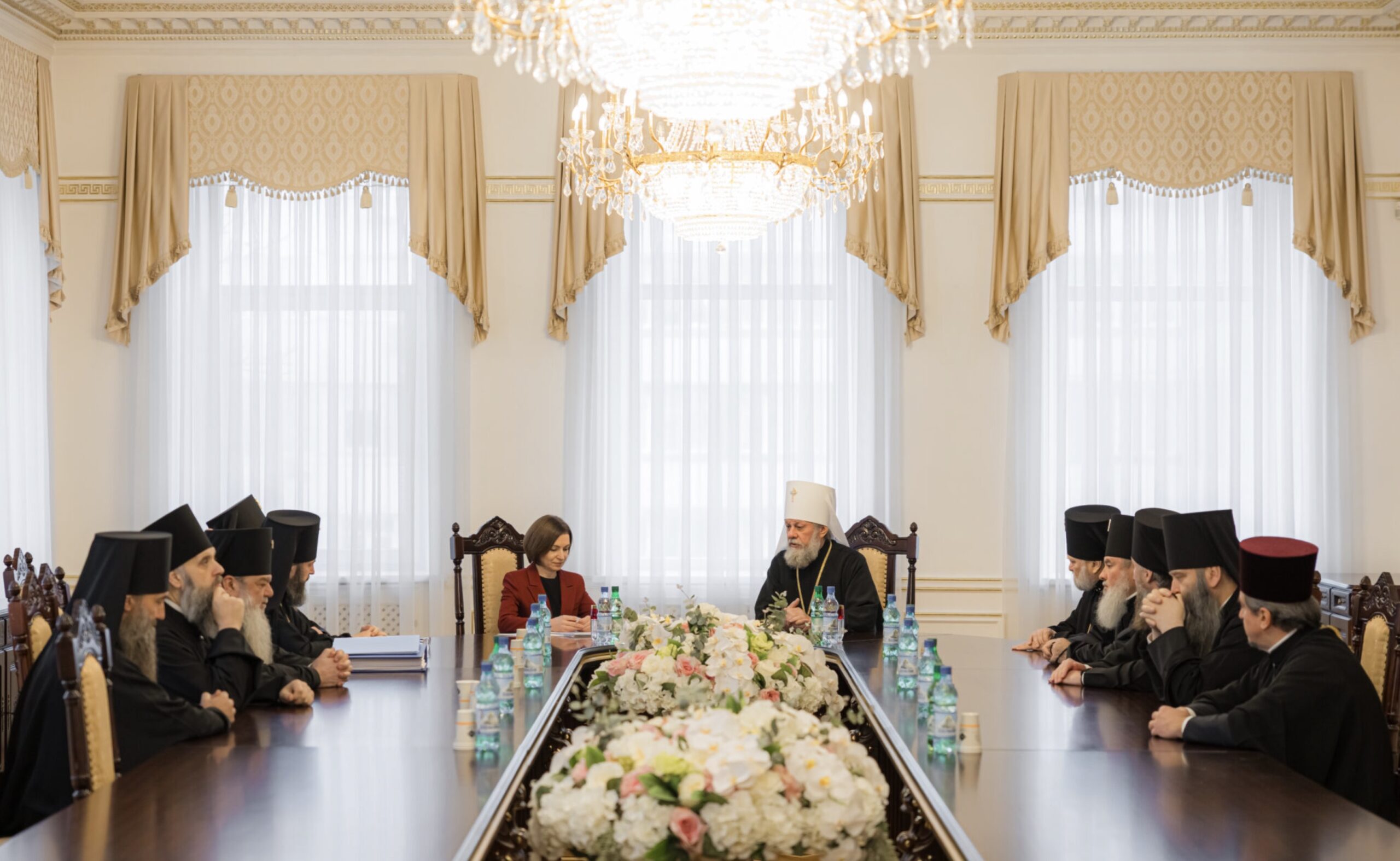 La présidente de la Moldavie a participé à la réunion du Saint-Synode de l&rsquo;Église orthodoxe de Moldavie