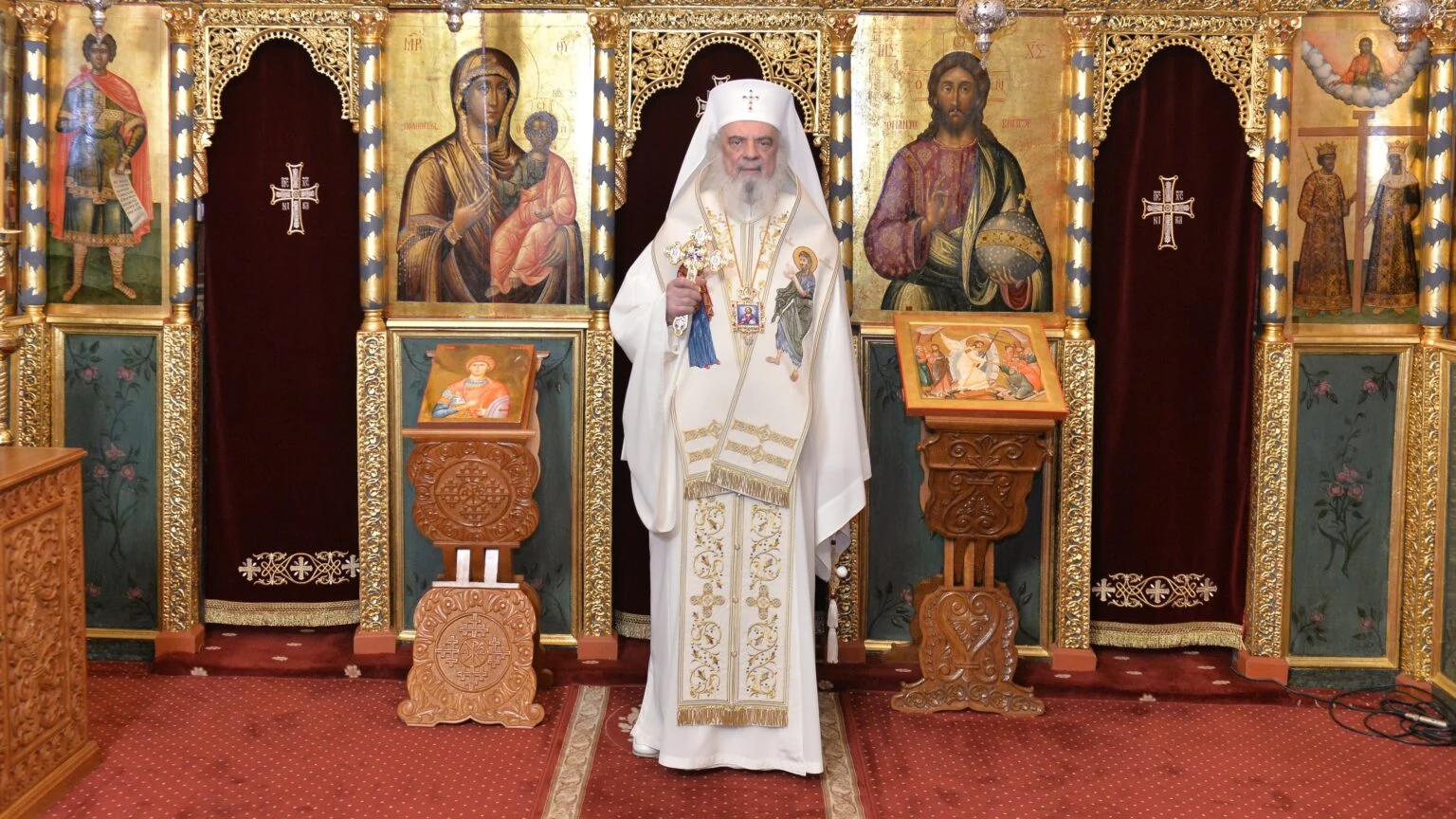 Duminica Infricosatoarei Judecati Patriarhul Daniel 1 1536x864