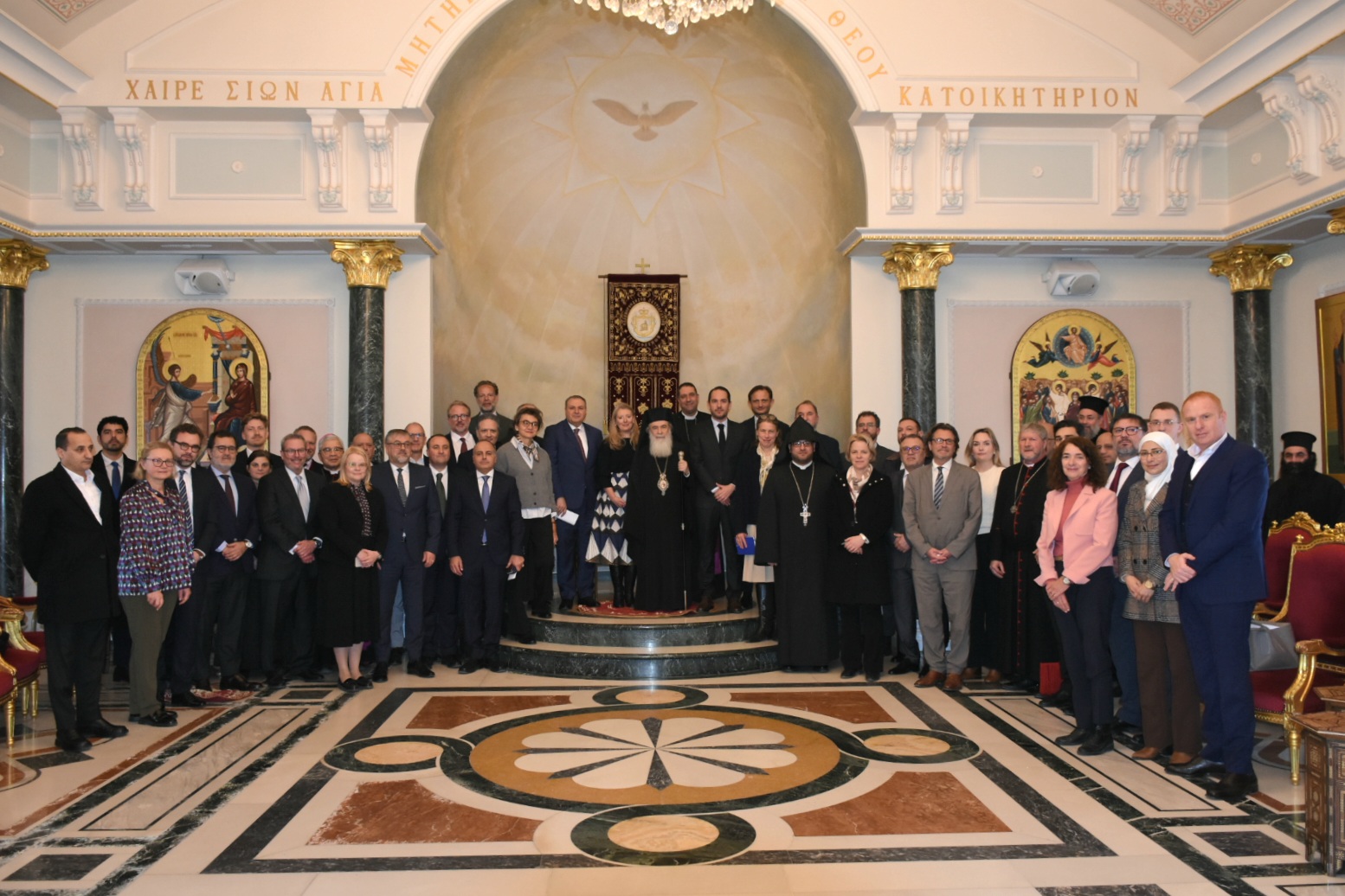 Sa Béatitude Théophile III exhorte le corps diplomatique à défendre la liberté de culte et la dignité humaine à Jérusalem
