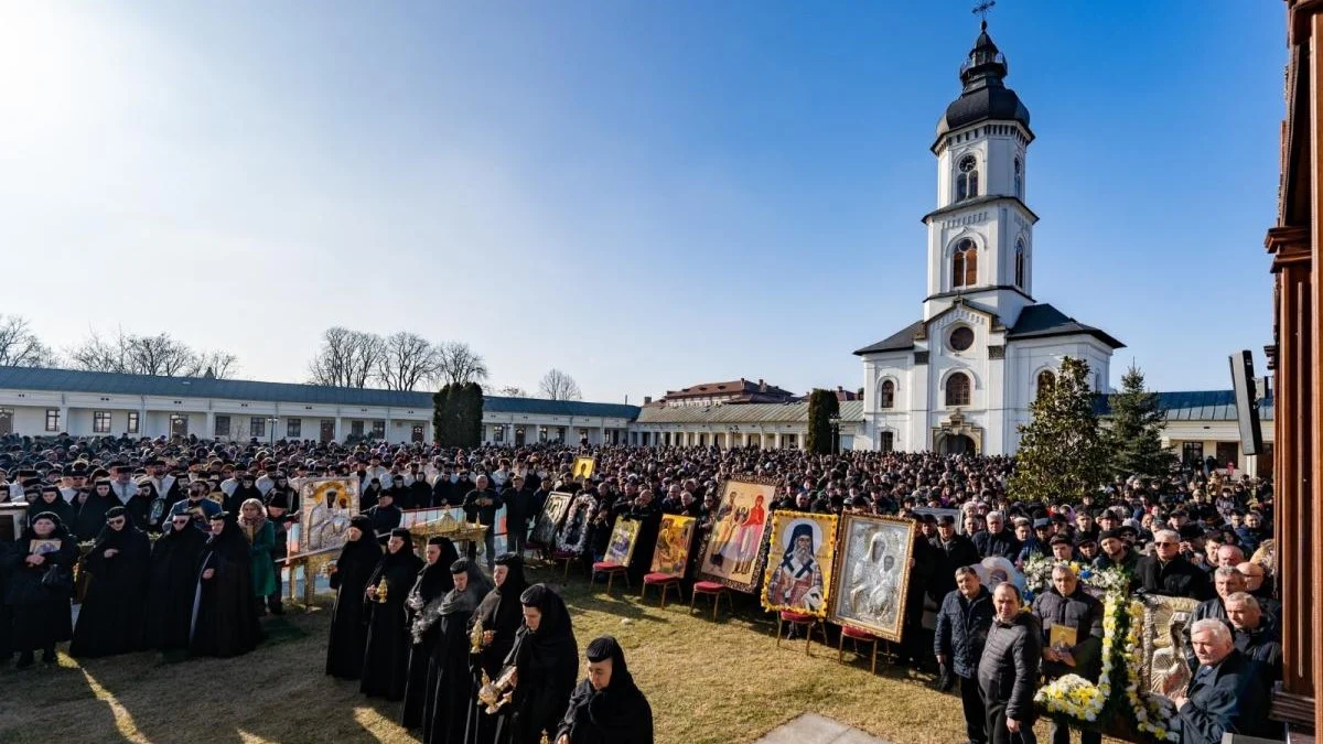 Pelerinsj Icoane Roman