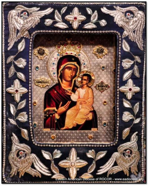 Des manifestations extraordinaires de foi accompagnent les premiers jours de la visite en Bulgarie de l’icône de la Mère de Dieu d’Hawaï