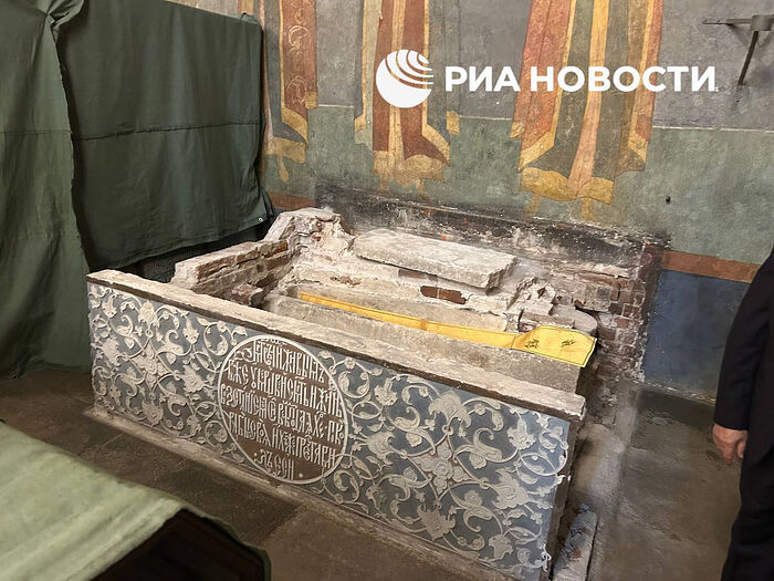 Les reliques incorrompues de S. Dimitri Donskoï ont été découvertes dans la cathédrale du Kremlin